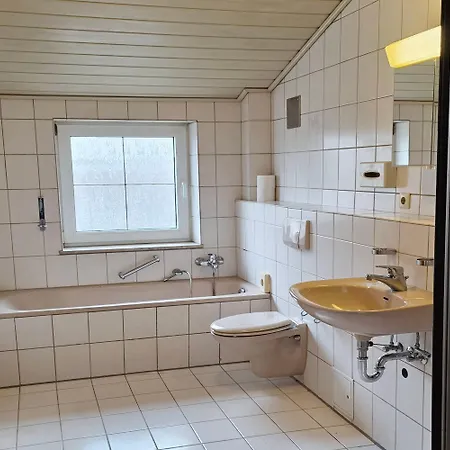 Work & In Trebur-astheim Appartement